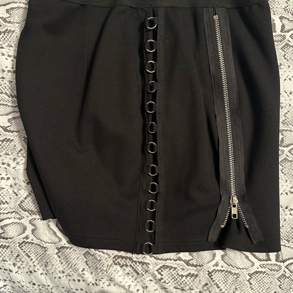 LF Black Mini Skirt Cocktail Night Out - Picture 3 of 5